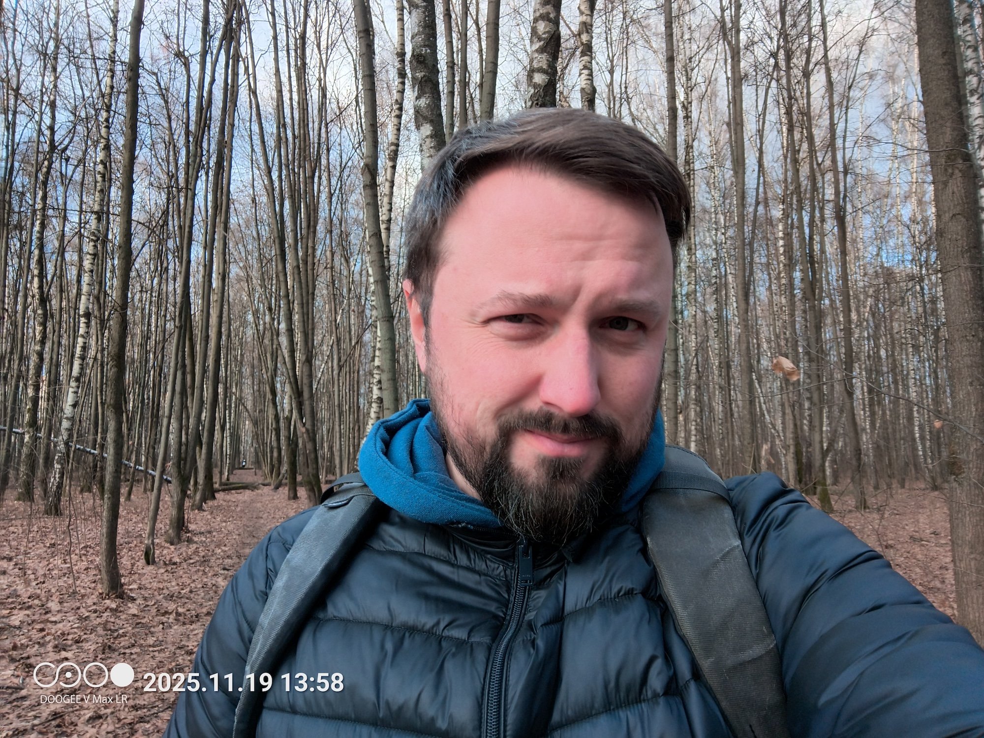 Дикий смартфон с лазерным дальномером и фонарем для кемпинга. Обзор Doogee V Max LR. Как снимает Doogee V Max LR. Дикий смартфон с лазерным дальномером и фонарем для кемпинга. Обзор Doogee V Max LR. Как снимает Doogee V Max LR. Фото.