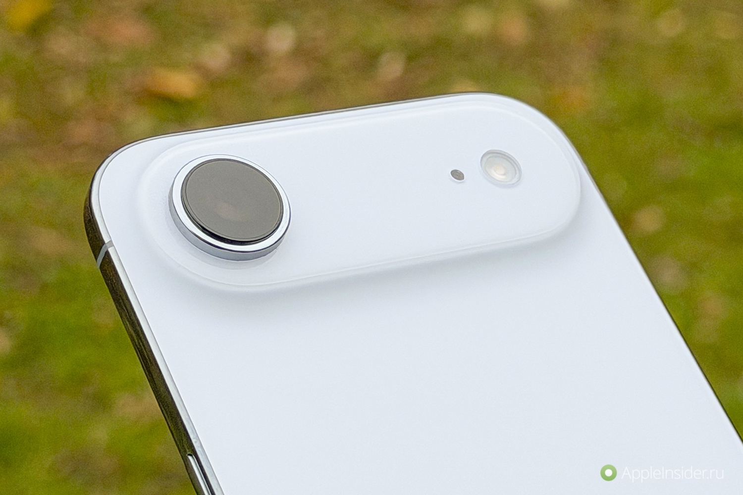 Как снимают тонкие смартфоны. По камере iPhone Air явно уступает обоим конкурентам. Фото.