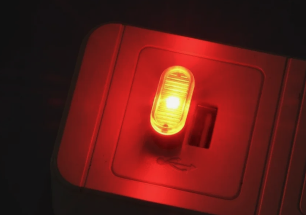 Автомобильный атмосферный светильник USB. Изображение: AliExpress. Фото.