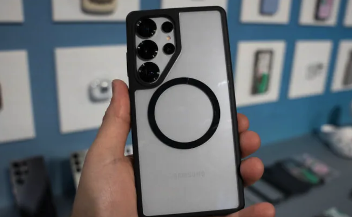 Встроенные магниты Qi2 в Galaxy S26. Встроенные магниты уже давно должны были стать нормой. Изображение: androidauthority. Фото.