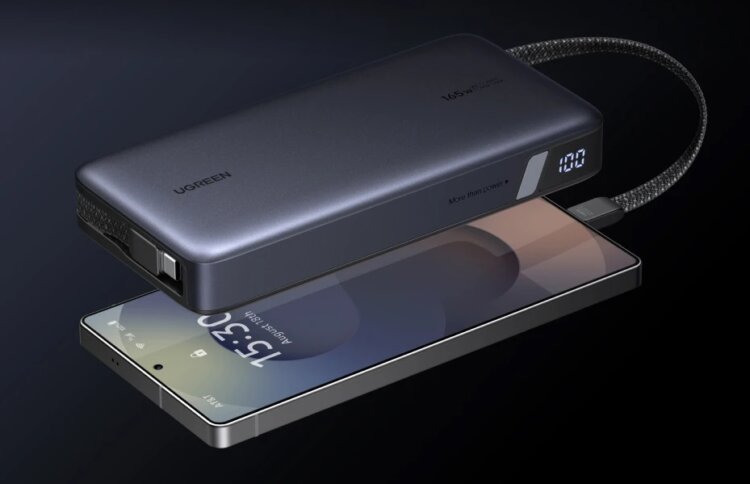 Повербанк UGREEN Nexode на 25000 мАч. У повербанка есть встроенный кабель. Фото.