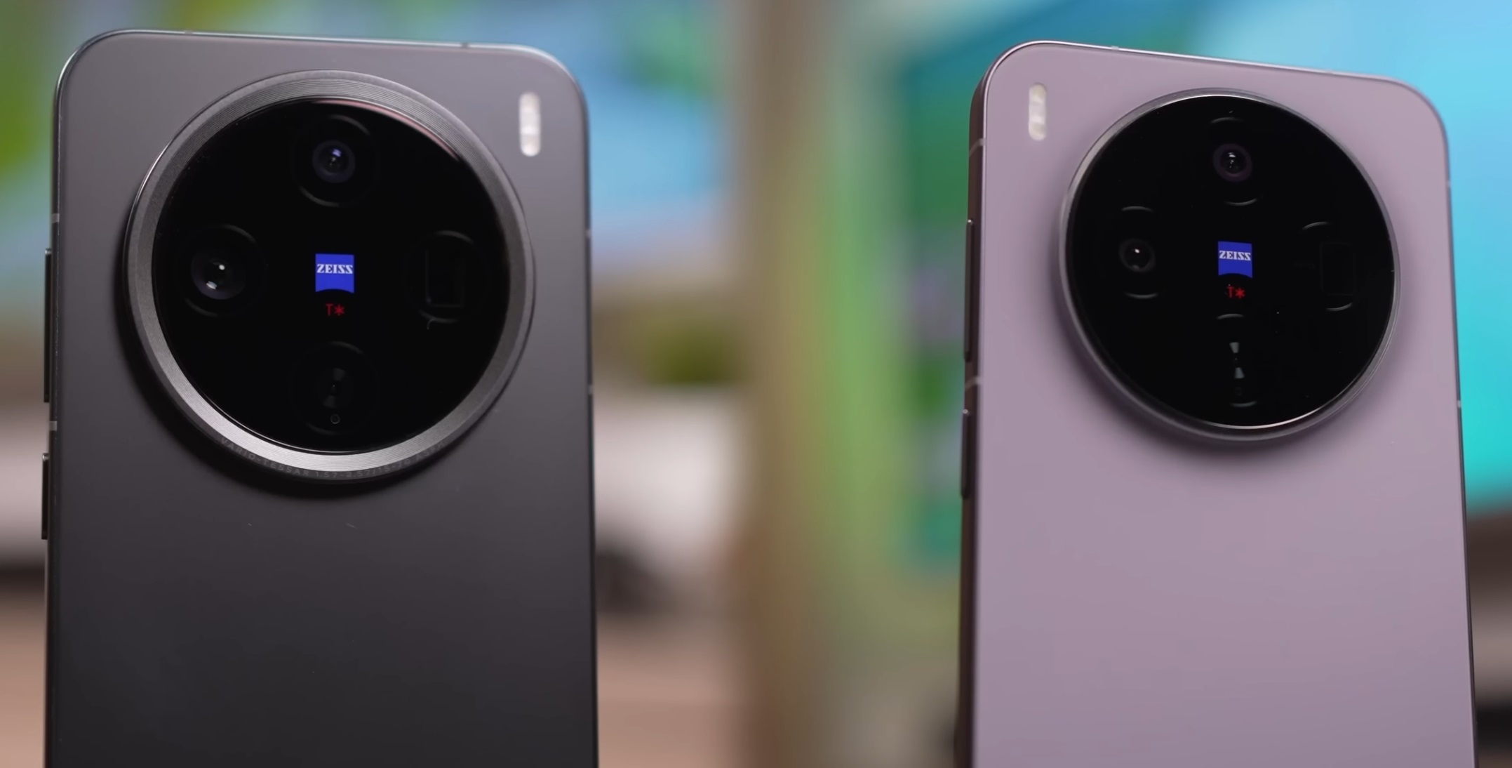 vivo X300 или vivo X200 Pro mini: какой смартфон сейчас лучше купить и почему