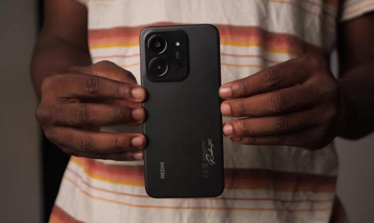 Выбрал лучшие смартфоны Xiaomi до 10000 рублей. Все работают как часы. У Xiaomi есть достойные бюджетки по адекватной цене. Фото.