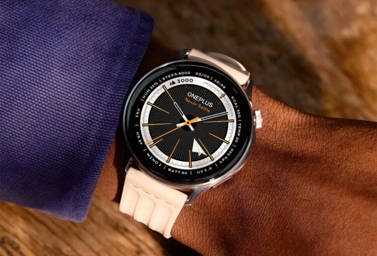 Функции мониторинга здоровья и спорта. Несмотря на стильный корпус, с защитой тут все нормально. Изображение: IXBT.com. Функции мониторинга здоровья и спорта. Несмотря на стильный корпус, с защитой тут все нормально. Изображение: IXBT.com. Фото.