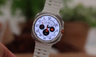 Выбираем часы и браслет на 2026 год. Изображение: Mike O'Brien