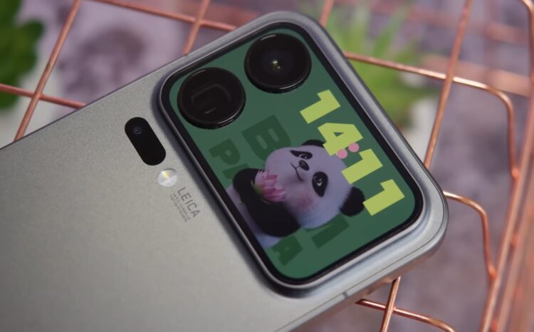 Почему самые крутые смартфоны Xiaomi не продаются в России. Самые крутые Xiaomi достаются китайцам. Изображение: GSMArena Official. Фото.