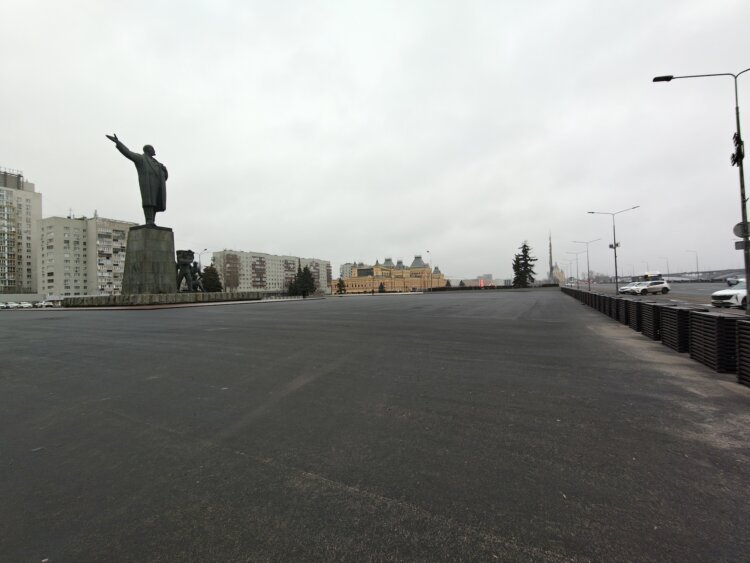 Мощный телеобъектив. 0.6х. Фото.