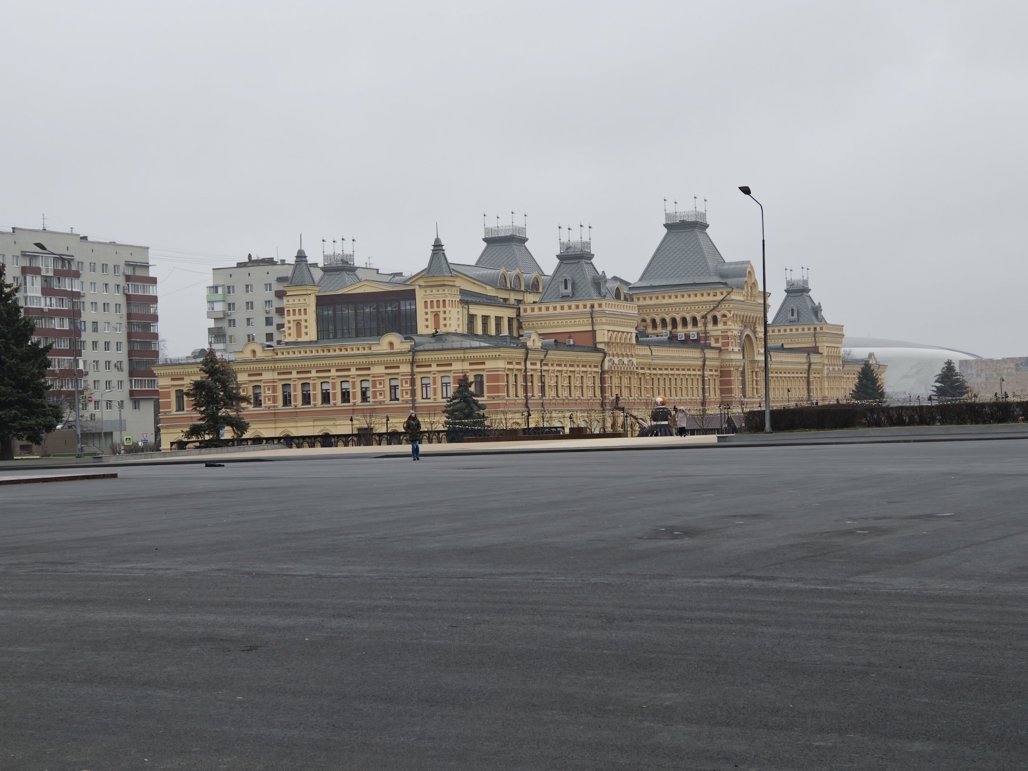 Мощный телеобъектив. 3х. Фото.