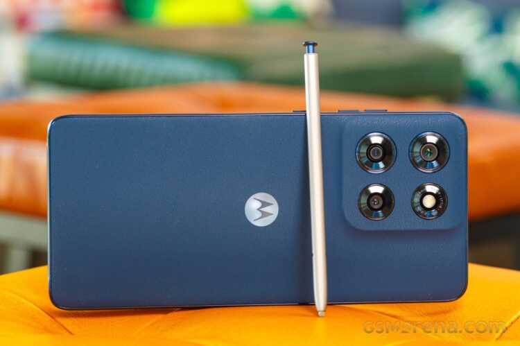 Motorola Moto G Stylus 2025 — доступный смартфон со стилусом. Motorola Moto G Stylus один з самых недорогих смартфонов со стилусом. Изображение: GSMARENA. Фото.