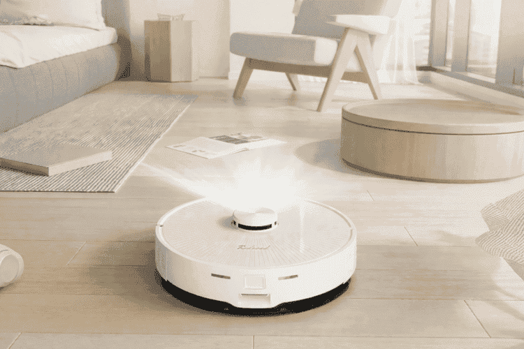 Робот-пылесос, который все делает сам: нашли на Ozon модель Redroad R10 за смешные деньги. Фото.