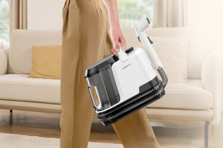 На Ozon залетели крутые моющие пылесосы для пола и мебели от UWANT. Почему их все покупают? Моющие пылесосы UWANT завезли на Ozon. Фото.