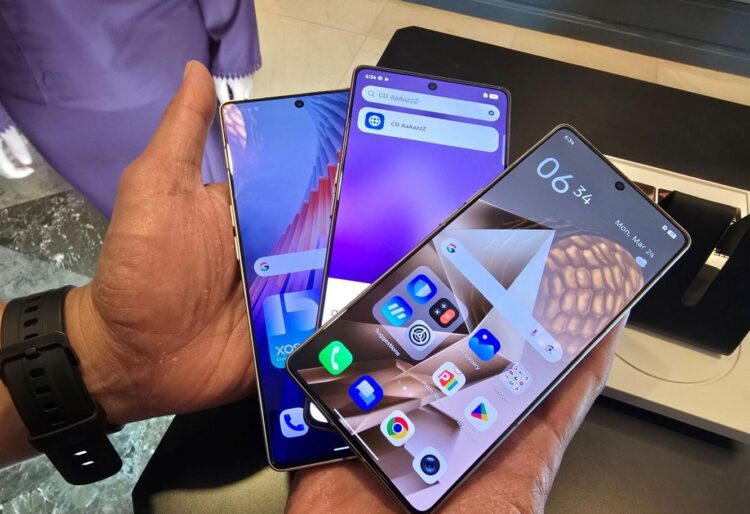 На CES 2026 показали Infinix Note 60 — смартфон для звонков через спутник по всему миру вместо мобильной связи. Спереди — все стандартно, без излишеств. Фото: lowyat.net. Фото.