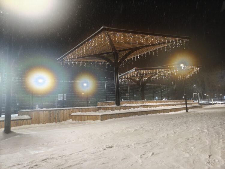 Как снимает камера POCO M8 Pro. Запотевание камеры случается у всех смартфонов при первом использовании на морозе. Фото.