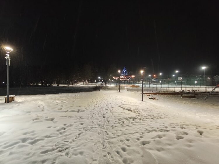 Как снимает камера POCO M8 Pro. Фото на ультраширик (0.6х). Фото.