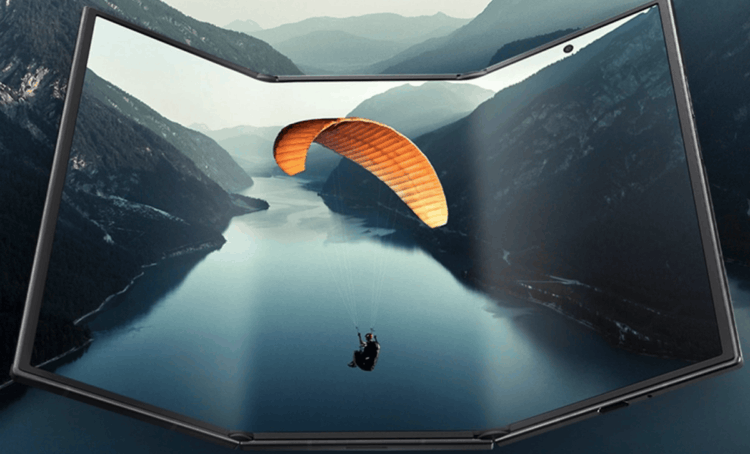 Почему на самом деле не стоит покупать Samsung Galaxy Z TriFold. Samsung Galaxy Z TriFold впечатляет, но на самом деле он бесполезен. Изображение: РБК. Фото.