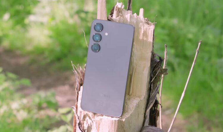 Стоит ли покупать смартфоны Samsung в 2026 году. Фото.