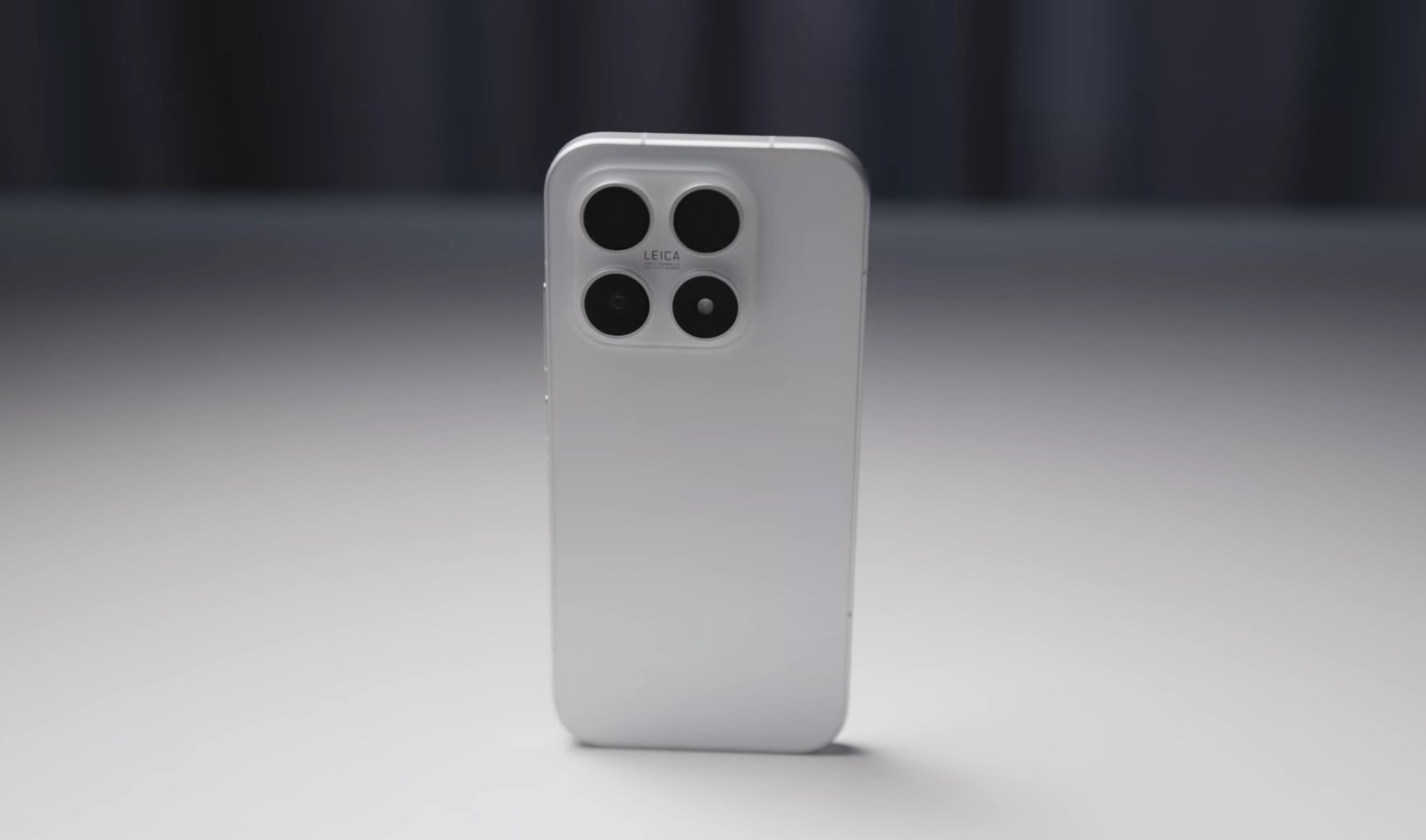 Готовится к выходу Xiaomi 17 Max. Каким будет новый флагман с батареей на 8000 мАч