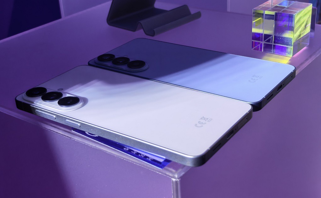 Вышел Samsung Galaxy S26: новые функции, характеристики и цена в России