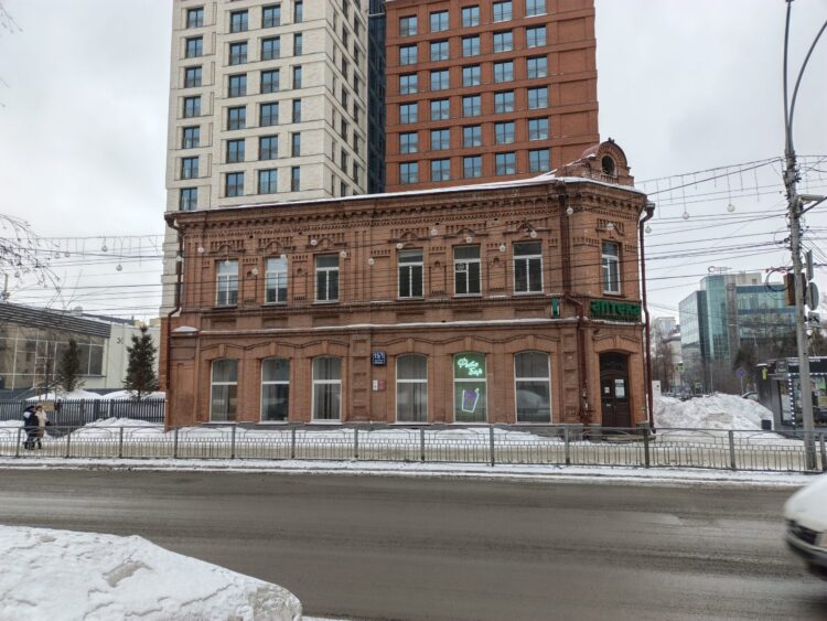 Архитектура точно по плечу смартфону. Фото.