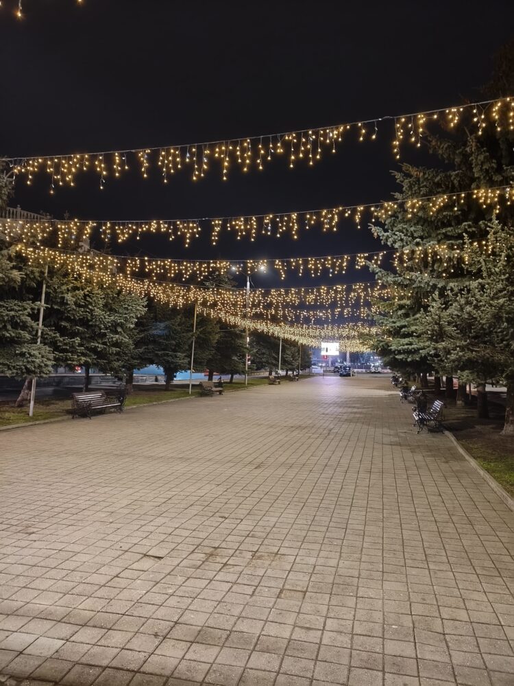 Подробный обзор POCO X8 Pro: если бы Apple занялась выпуском недорогих смартфонов на базе Android. Как снимает камера POCO X8 Pro. Фото.