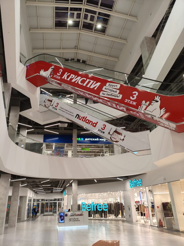 Подробный обзор POCO X8 Pro: если бы Apple занялась выпуском недорогих смартфонов на базе Android. Как снимает камера POCO X8 Pro. Фото.