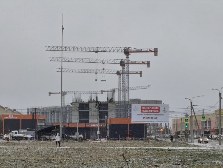 Как снимает камера POCO X8 Pro. Это цифровой зум 5x. Фото.