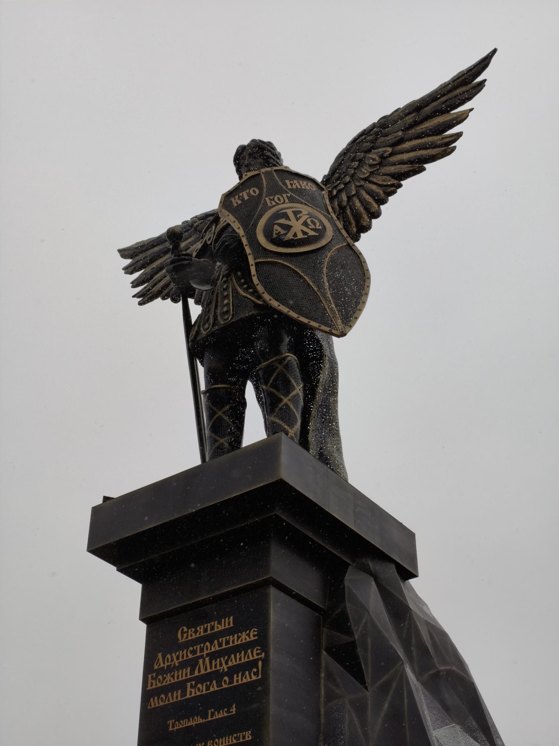 Подробный обзор POCO X8 Pro: если бы Apple занялась выпуском недорогих смартфонов на базе Android. Как снимает камера POCO X8 Pro. Фото.