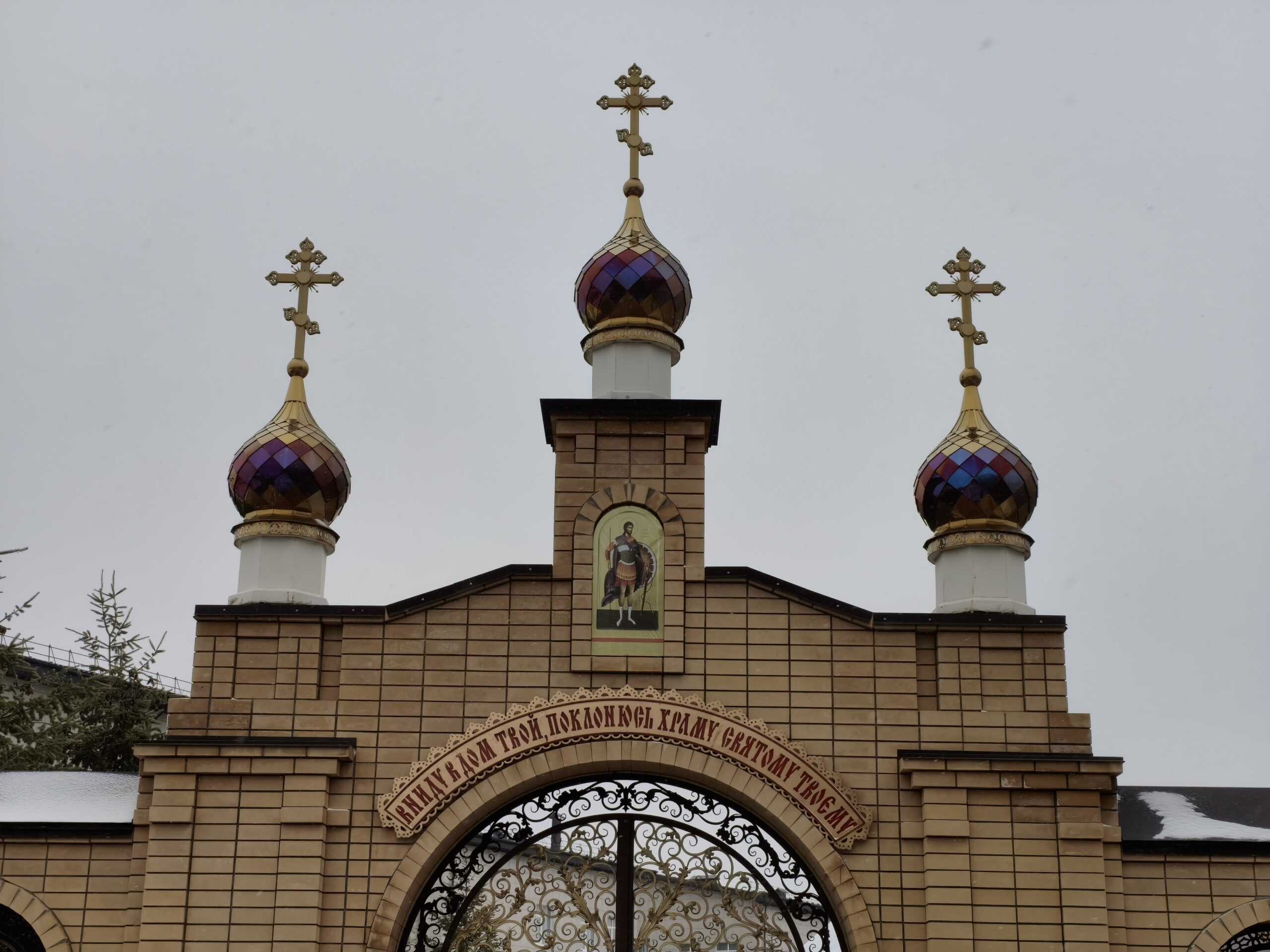 Подробный обзор POCO X8 Pro: если бы Apple занялась выпуском недорогих смартфонов на базе Android. Как снимает камера POCO X8 Pro. Фото.