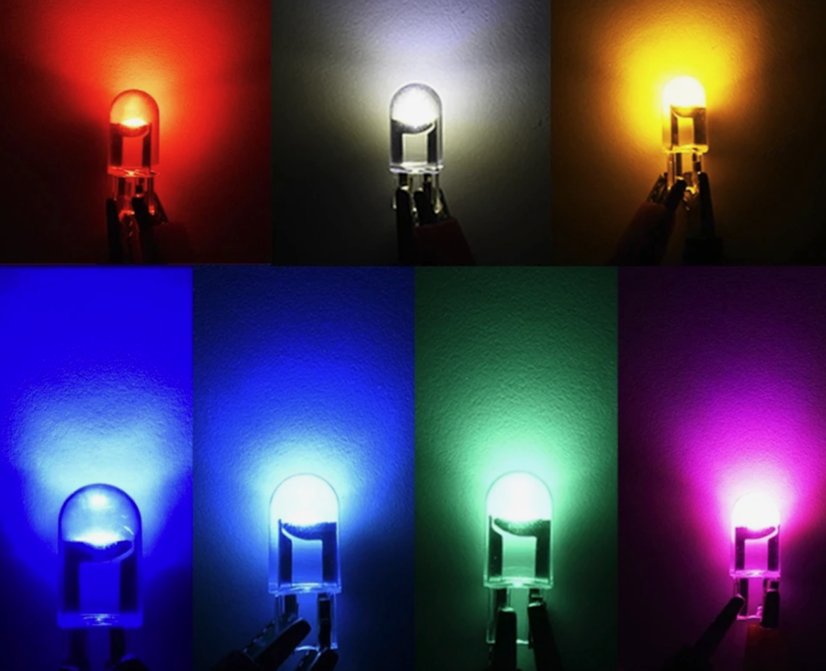 Led-лампы для номерного знака и габаритных огней. Изображение: AliExpress. Фото.