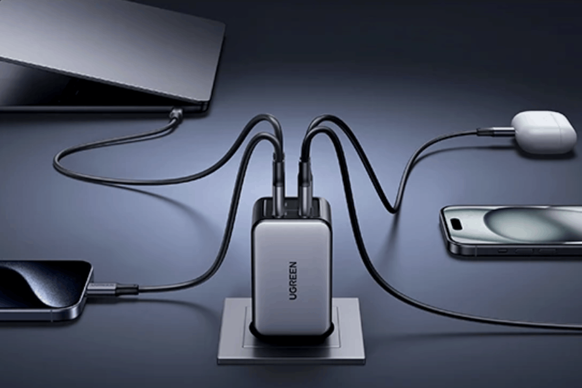 Зарядная станция UGREEN на 4 порта. Изображение: AliExpress. Фото.