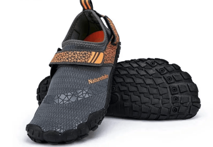 Быстросохнущая обувь для походов и плавания. Изображение: AliExpress. Фото.
