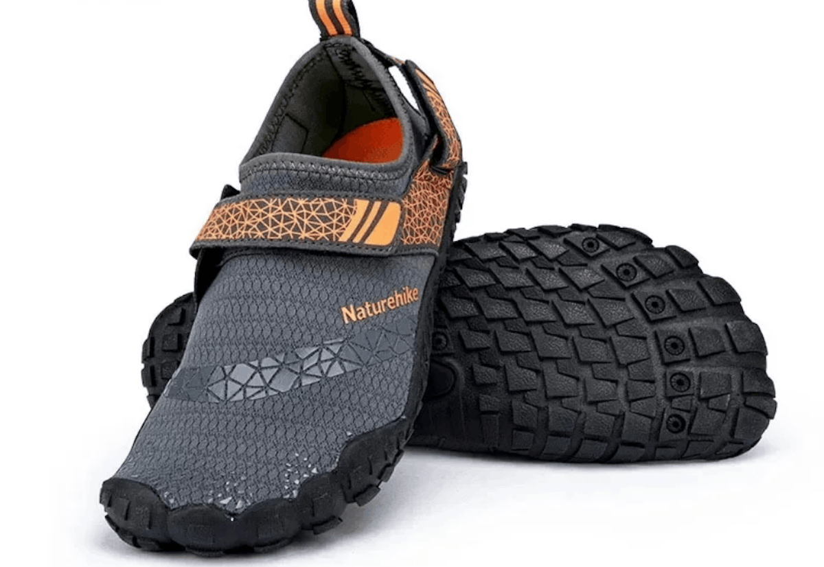 Быстросохнущая обувь для походов и плавания. Изображение: AliExpress. Быстросохнущая обувь для походов и плавания. Изображение: AliExpress. Фото.