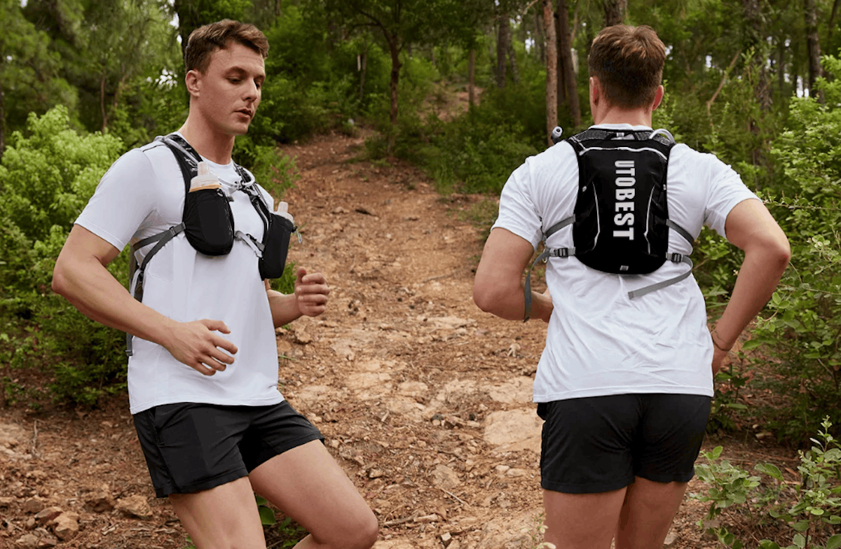 Гидратационный жилет для бега. Изображение: AliExpress. Гидратационный жилет для бега. Изображение: AliExpress. Фото.