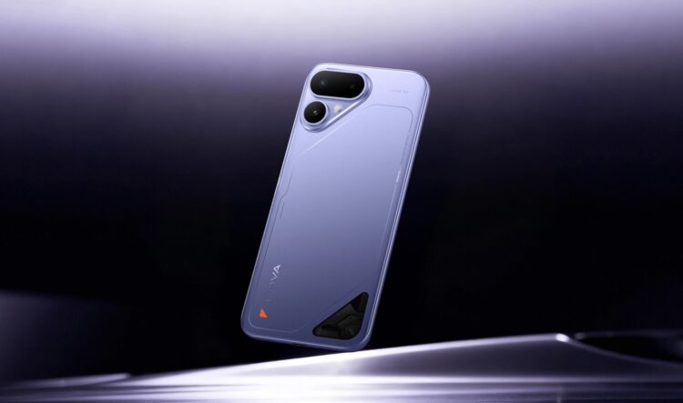 Вышел самый тонкий смартфон с аккумулятором на 8000 мАч. Таким и должен быть iPhone Air. Новая «курва» с рекордным аккумулятором. Изображение: TECNO. Фото.