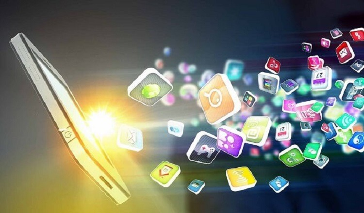 Фоновые приложения на Android. Через 2 года в фоне работает очень много приложений. Фото.