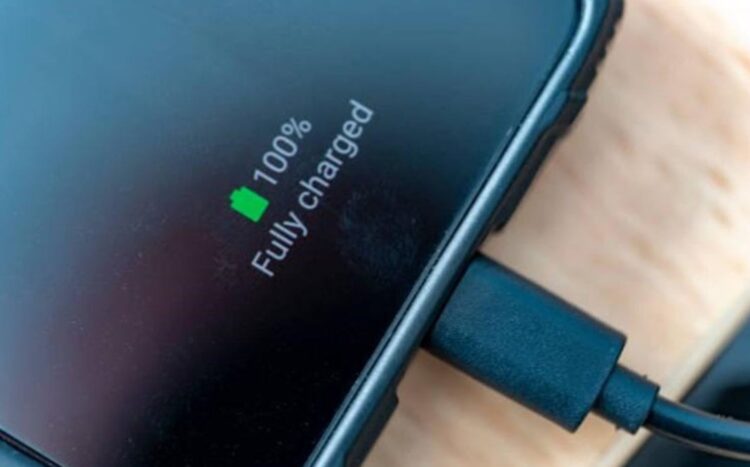 Нужно ли снимать телефон с зарядки после 100 процентов. Заряжен телефон до 100%? Отключайте зарядное устройство немедленно. Фото: shopify.com. Нужно ли снимать телефон с зарядки после 100 процентов. Заряжен телефон до 100%? Отключайте зарядное устройство немедленно. Фото: shopify.com. Фото.