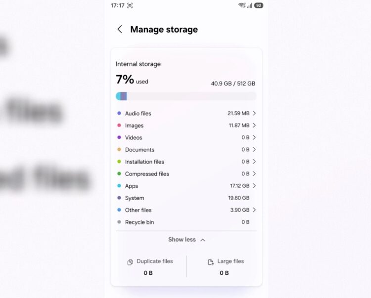 Сколько памяти у Galaxy S26. Вместе со встроенными приложениями система весит 40 ГБ. Фото.