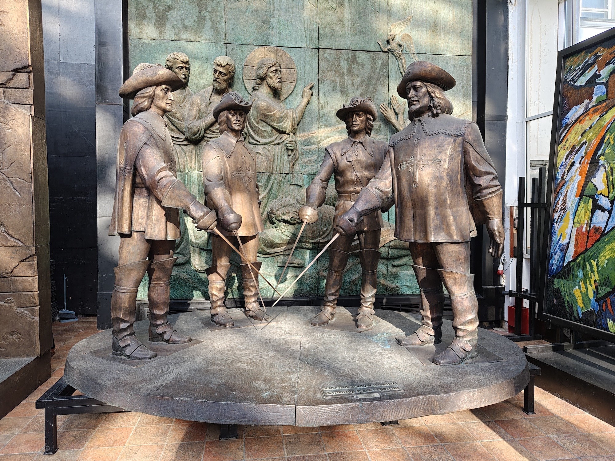 Как снимает realme 16 Pro+. Смартфон для портретов с телевиком и красивым корпусом. Съемка при дневном свете — тут все отлично. Как снимает realme 16 Pro+. Смартфон для портретов с телевиком и красивым корпусом. Съемка при дневном свете — тут все отлично. Фото.