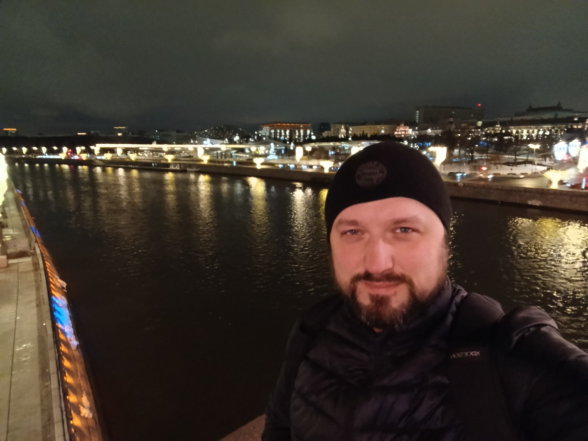 Сравнение камер Redmi Note 15 и realme C85. Redmi Note 15. Фото.