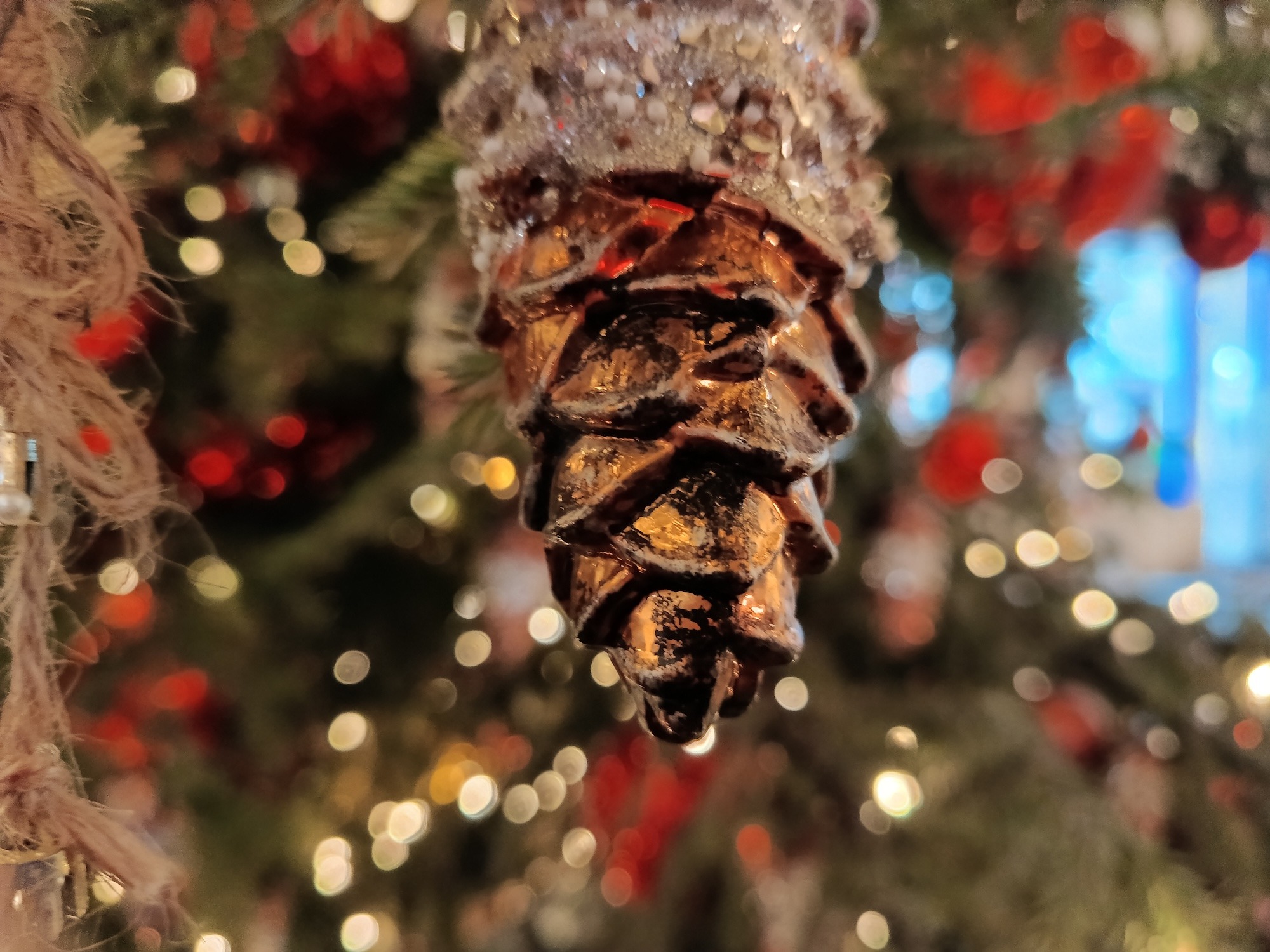 Сравнение камер Redmi Note 15 и realme C85. Redmi Note 15. Фото.