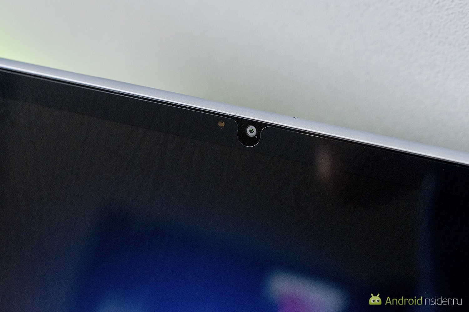 Камера в Windows-планшете. Зачем она нужна и на что способна. Фронтальная камера расположена на длинной стороне. Камера в Windows-планшете. Зачем она нужна и на что способна. Фронтальная камера расположена на длинной стороне. Фото.