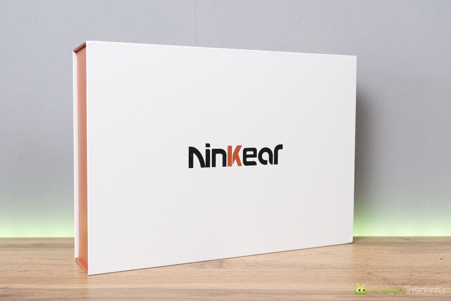 Стоит ли покупать Ninkear S13. Кому подойдет и почему. Коробка в фирменных цветах. Стоит ли покупать Ninkear S13. Кому подойдет и почему. Коробка в фирменных цветах. Фото.