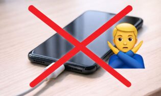 Разбираемся, в каких случаях зарядка противопоказана смартфону