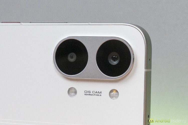 Камера POCO X8 Pro Max. Камера выглядит красиво, но в ней всего два модуля. Фото.