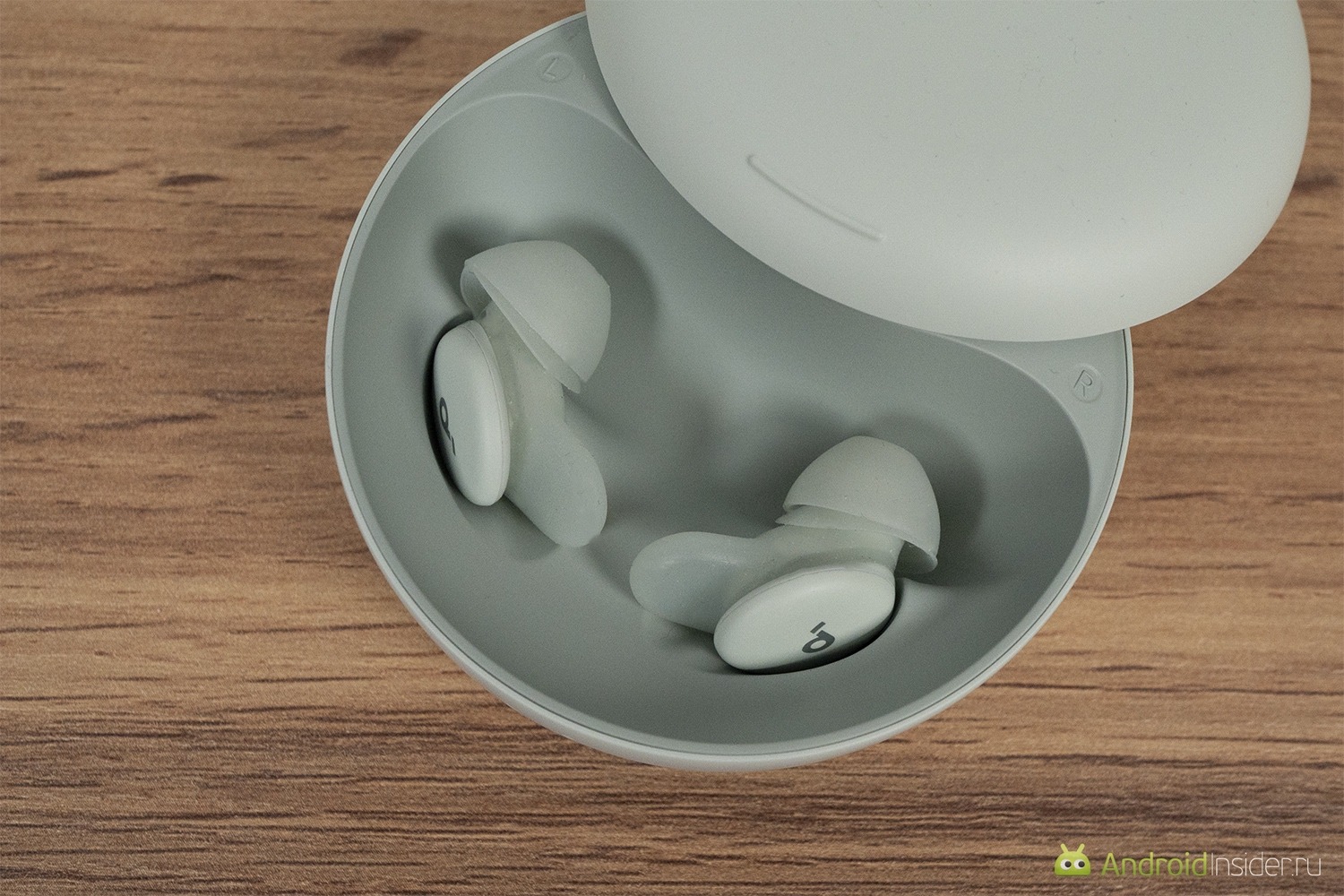 Стоит ли покупать наушники для сна. Рассказываю на личном примере