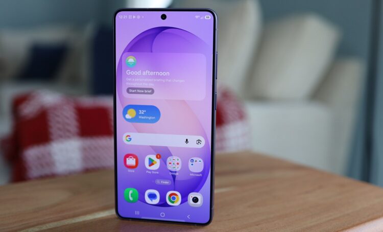 Когда выйдет One UI 9. Пользователи уже активно тестируют One UI 9. Изображение: techradar.com. Фото.