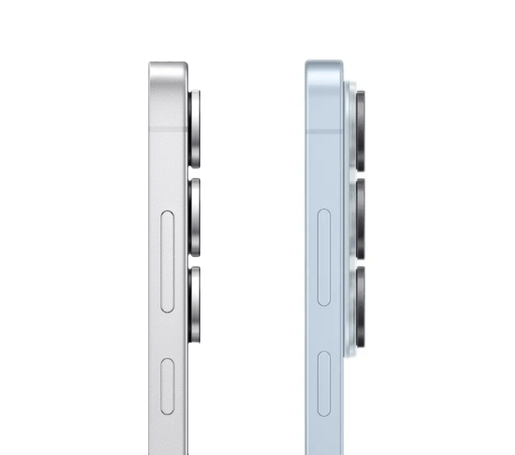 Почему Samsung убрала перископ в Galaxy S26 Ultra. Без перископа модуль камер стал выступать сильнее у Galaxy S26 Ultra (справа). Изображение: Samsung. Фото.