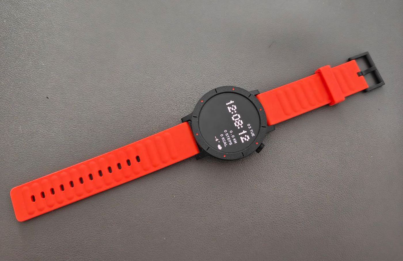 Плюсы и минусы CMF Watch 3 Pro: кому подойдут недорогие смарт-часы и стоит ли их покупать