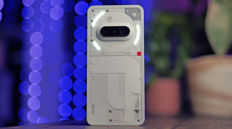 Рассказываю, что стало с моим Nothing Phone 3a за полгода. Фото.