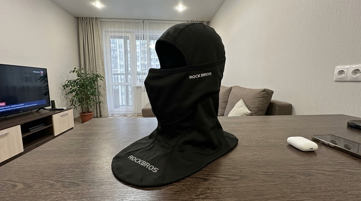 На пробежке в минус десять лицо вообще не мёрзнет — проверено. Фото.